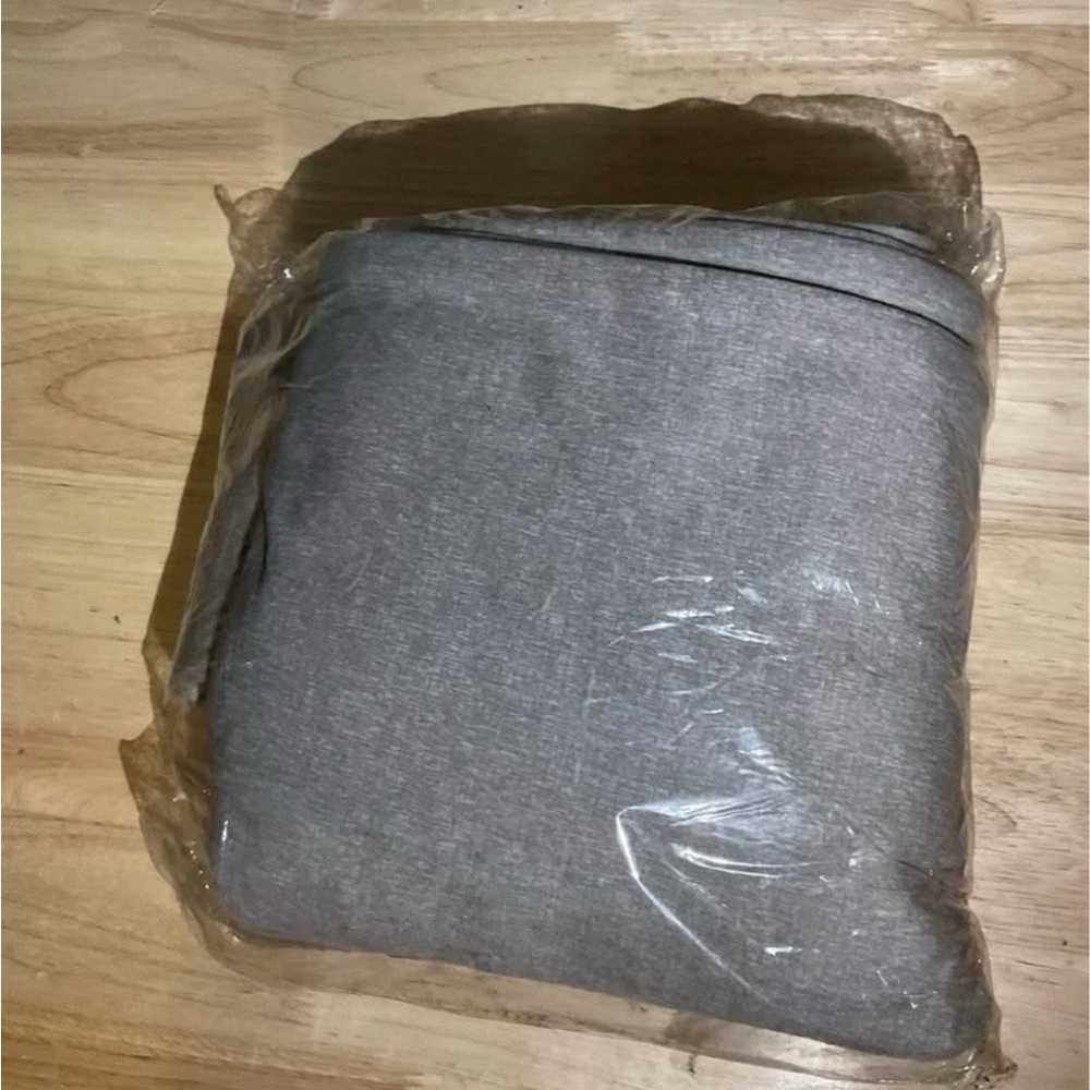 Large Grey Pillow Cases – New